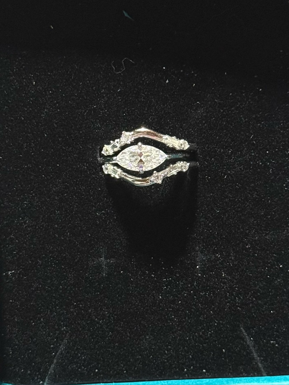 1CT Moissanite Statement Ring - Sterling Silver with Rhodium with GRA - Picture 3 of 14
